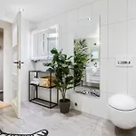 Leilighet Two Bedroom Penthouse With Large Living And Rooftop In The Centre Of Trondheim
