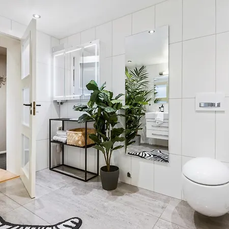 Appartamento Two Bedroom Penthouse With Large Living And Rooftop In The Centre Of Trondheim