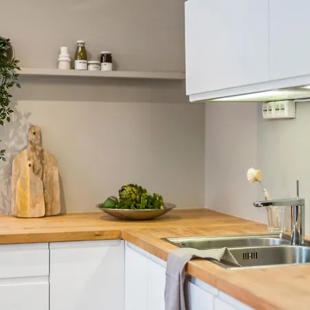 Apartment Two Bedroom Penthouse With Large Living And Rooftop In The Centre Of Trondheim